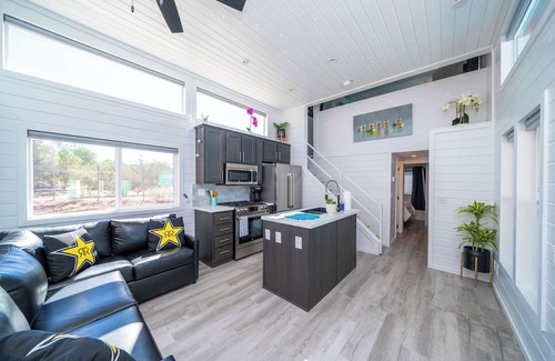 Parker Strip House | The Rockstar