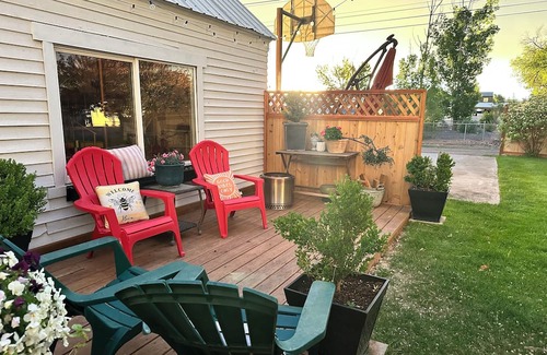 Delta House | Cozy, Charming, & Spacious 4-bedroom. 2.5 bath, in the heart of Delta.