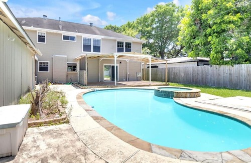 Texas City House | Private Bedroom w/ Pool Access # 6