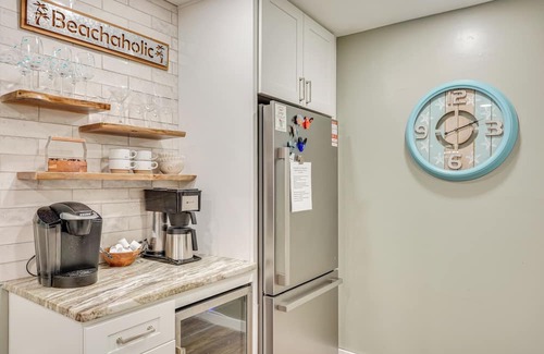 Panama City Beach Condo | Pool & Beach Trolley Access: PCB Resort Condo!