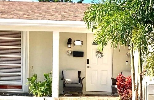 Homestead House | Charming 3-bedroom house with WiFi and AC in Homestead