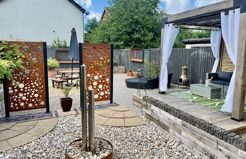 Lytham St. Anne's House | Derbe House, Spacious 3 bedroom house, Sleeps 6
