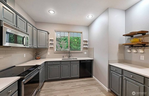 Snoqualmie Ridge House | SQ100: Charming 2-bedroom house with WiFi and AC in delightful Snoqualmie