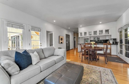 Northwest Portland House | Barnsley Court Retreat E#42234