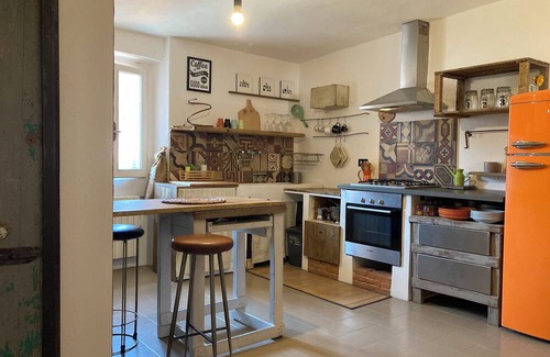 Borgo a Buggiano Apartment | Casa Raba creativity, sustainability and functionality 200m from the train station