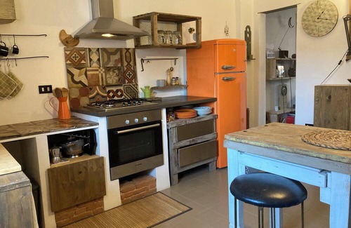 Borgo a Buggiano Apartment | Casa Raba creativity, sustainability and functionality 200m from the train station