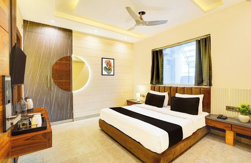 South West Hotel | Hotel Grand Safron Suite