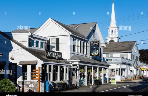 Harwich Port Cottage | NEW LISTING Harwich Port Charming and Quiet 1BR apt Walk to stores & restaurants