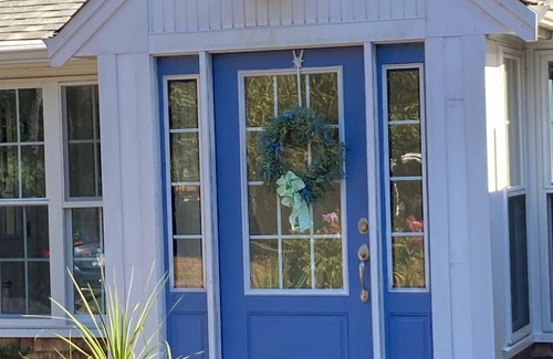 Harwich Port Cottage | NEW LISTING Harwich Port Charming and Quiet 1BR apt Walk to stores & restaurants