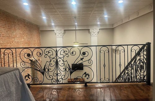 Rayne Apartment | Historic Worthmore Suite B