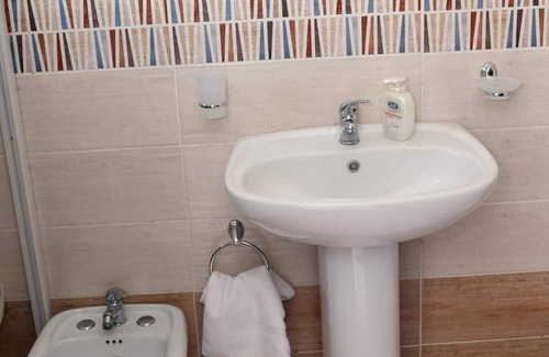 Ercolano Apartment | B&B La Casa di Giulia ai Piedi del Vesuvio Con Terrazza sul Golfo di Napoli