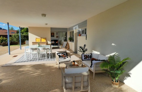 Bilieu Apartment | LAC CASA 60 - gîte with beach and terrace overlooking the lake