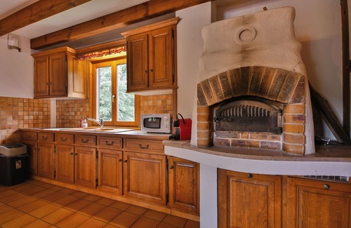 Lembach House | The Domaine du Pêcheur enamel. In the heart of the Northern Vosges, with private pond.