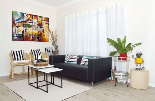 Katoomba Villa | Blue Mountains Katoomba Holiday Cottage