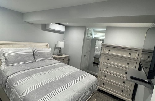 Wayne Apartment | New Fully Renovated Apartment. Cozy Retreat!