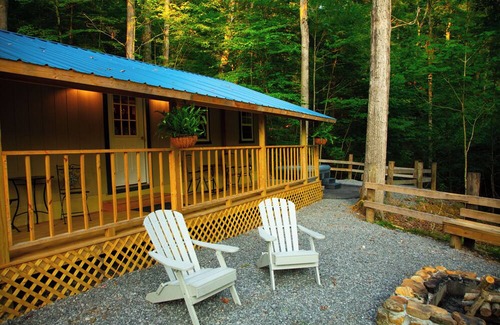Adrian Cabin | Wild N Kinky Cabin, Yoga & Stretching