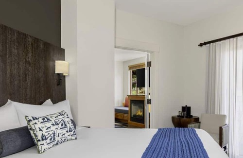 South Lake Tahoe Resort | Marriott Grand Residence Resort Villa Home @ South Lake Tahoe, Heavenly Village