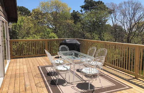 Hampton Bays House | Spacious 6-bedroom house in welcoming Hampton Bays with AC, WiFi