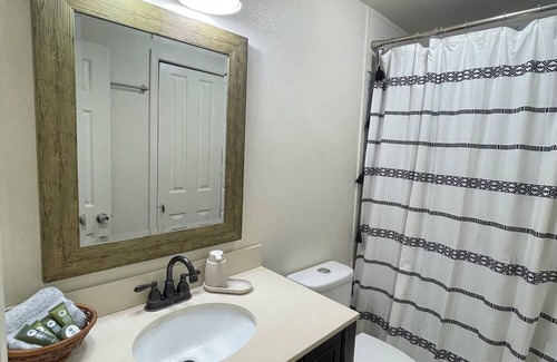 Squaw Valley House | Spacious Private 3bdr 2 bath Squaw Valley/Dunlap·WiFi·AC·lawn·Kings Cyn Ntl Park