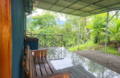 Bijagua House | Book and relax with your family in this quiet place, enjoy a comfortable stay