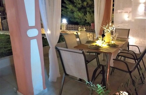Antipernoi Villa | Villa 'Casa Di Helena Luxury Corfu' with Mountain View, Wi-Fi and Air Conditioning
