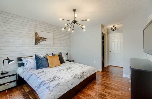 Halton Regional Municipality House | Stylish with outdoor hot tub - Golf and Ski
