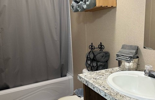 Jasper House | Secluded 2 bedroom 1 bath in the Ozark's - 3 minutes from the Buffalo River!
