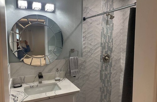 South Side House | Spacious 5-bedroom house in charming Corpus Christi with AC, WiFi