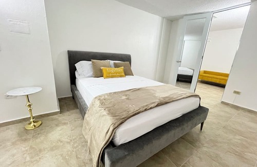 Rio Piedras House | Charming 3-bedroom house, pool and 5 min from SJU airport.
