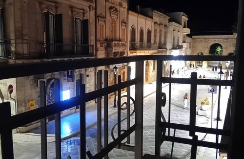 Francavilla Fontana Historic Centre Apartment | 160sqm downtown apartment with 2 double bedrooms with balcony, 2 bathrooms