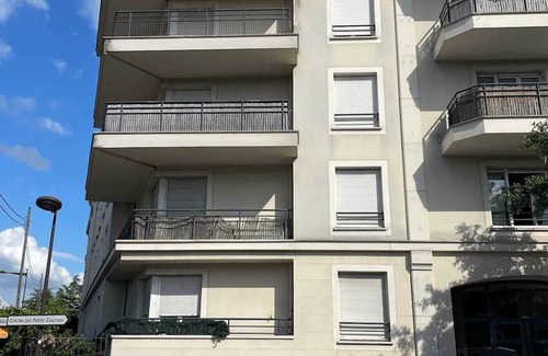 Le Bourget Apartment | Homerez - Apt. in Le Bourget - Parking