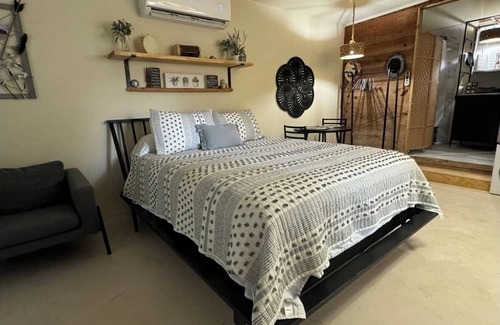 Amistad National Recreational Area Apartment | Casa Sol. Guest Room near downtown Del Rio.
