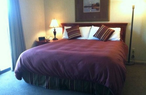 Stallion Springs Resort | Luxury one bedroom unit with full amenities