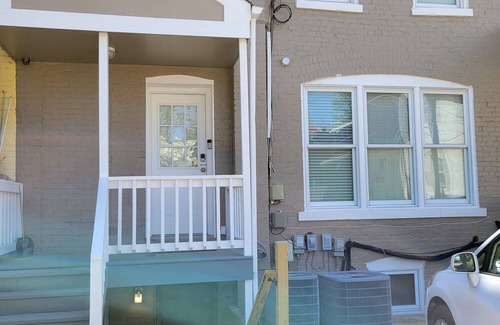16th Street Heights House | Spacious 5-bedroom townhome in beautiful Washington with fitness room, WiFi