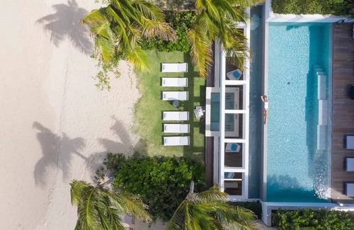 Zona Hotelera Villa | Mansion with everything included Yacht, chef, cleaning, transportation and more
