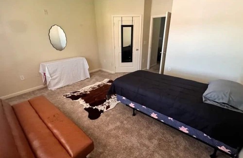 Cliftondale Apartment | 2-bedroom apartment in peaceful Fairburn.