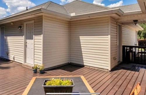 Fleming House | Charming house with AC in Richmond Hill - Perfect for a getaway