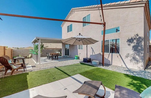 Skies West House | Charming 3-bedroom house with AC and WiFi in fabulous Albuquerque