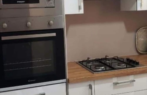 Marrakech House | Spacious townhome quiet , with 4 bedrooms and AC, WiFi in vibrant Marrakech