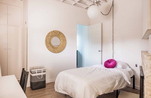 Westchester House | Eclectic Home - LMU - SoFi