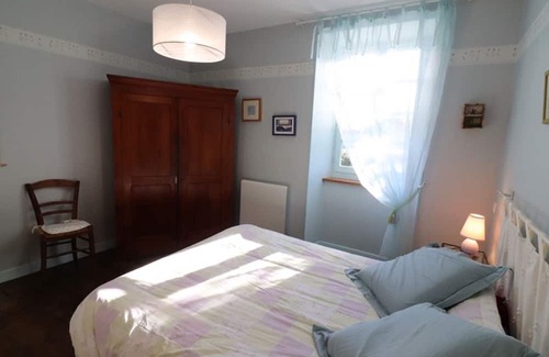 Marcoles Cottage | Gite Marcolès, 3 bedrooms, 6 persons