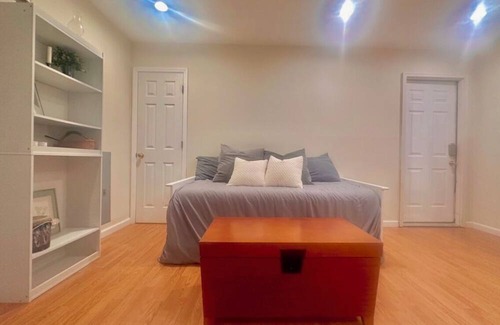 Hillsborough Apartment | Woodland Haven only five minutes from historic downtown Hillsborough!