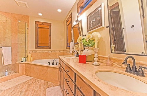 Incline Village Villa | Beautiful Villa in North Lake Tahoe, 7 Minute Drive to Crystal Bay