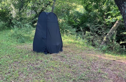 Hayesville RV Rental | Rustic 2-bedroom campsite in lovely Hayesville with WiFi
