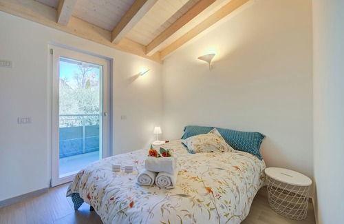 Dro Villa | Mirabelle - Three Bedroom Villa, Sleeps 6