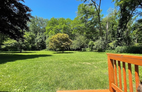 Ithaca Apartment | Cozy 2-bedroom apartment with AC and WiFi in welcoming Ithaca
