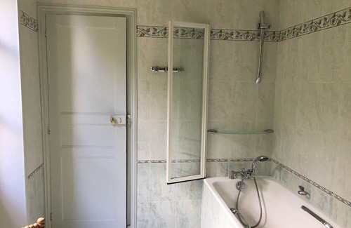 Tour-en-Bessin Bed & Breakfast | Double Chambre Pour une Famille, à la Campagne Près de Bayeux et des Plages