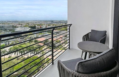 Doral Condo | Your Doral Sanctuary: 2BR Urban Bliss
