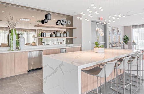 Doral Condo | Modern Comfort: Doral 2BR Haven