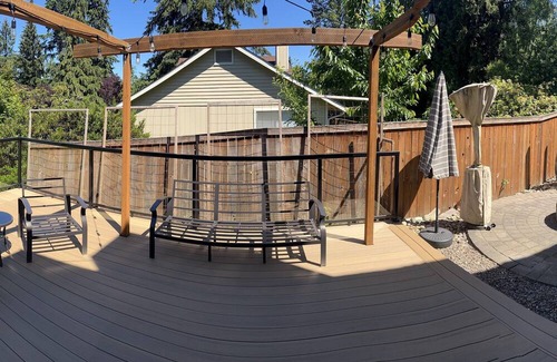 Bothell House | Great outdoor space, Family friendly! Close to Woodinville.